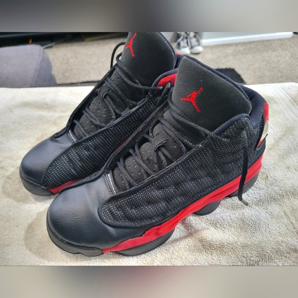 Jordan 13 retro BRED 2017 (GS) 6Y - Picture 2 of 8